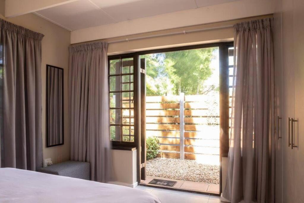 Mill Park Garden Cottage Port Elizabeth Esterno foto